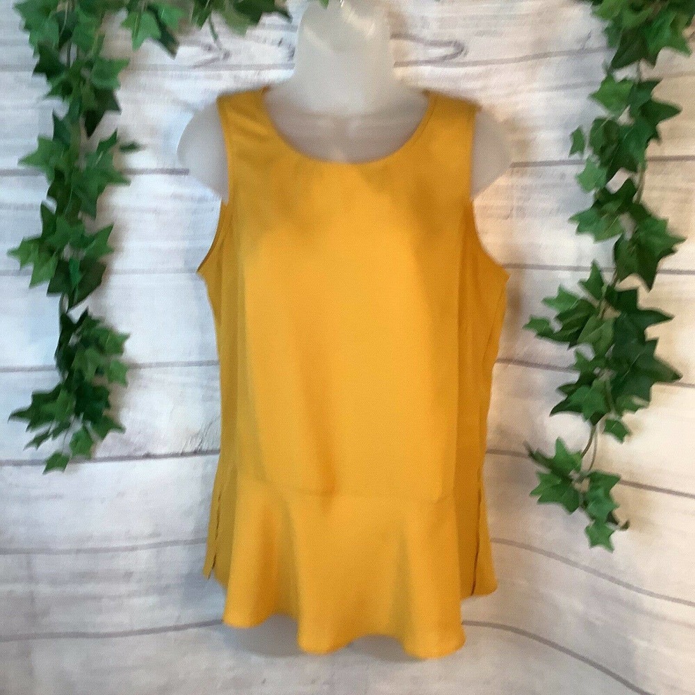 Rose + Olive Womens Sleeveless Blouse Size S Top Gold Womens Tank C